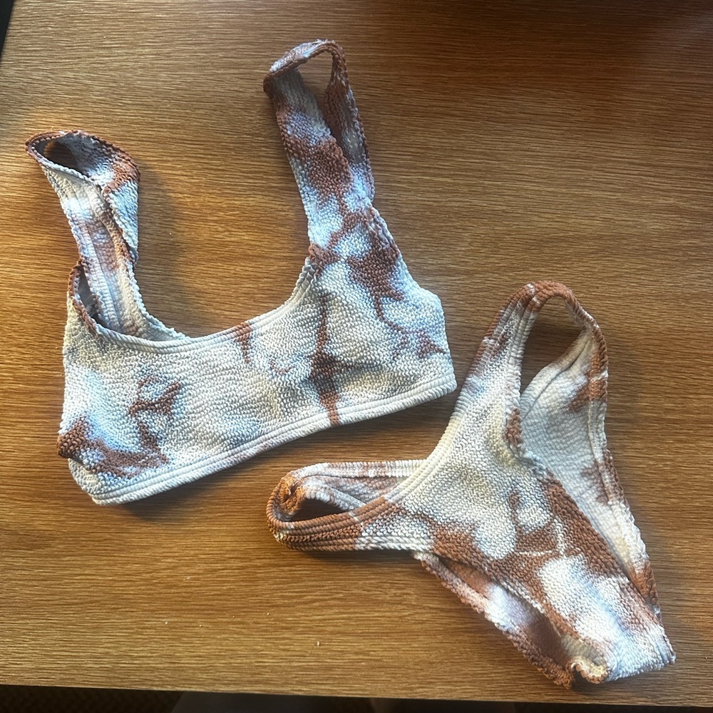 bond-eye Brown and White Tie-Dye Bikini Set